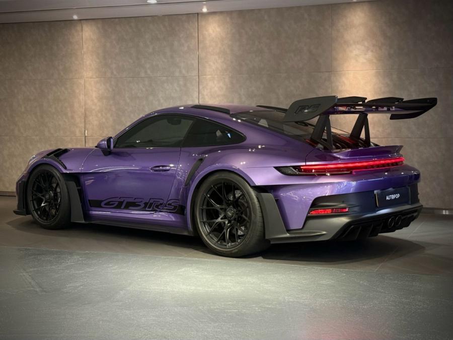 911 992 GT3 RS - Image 4